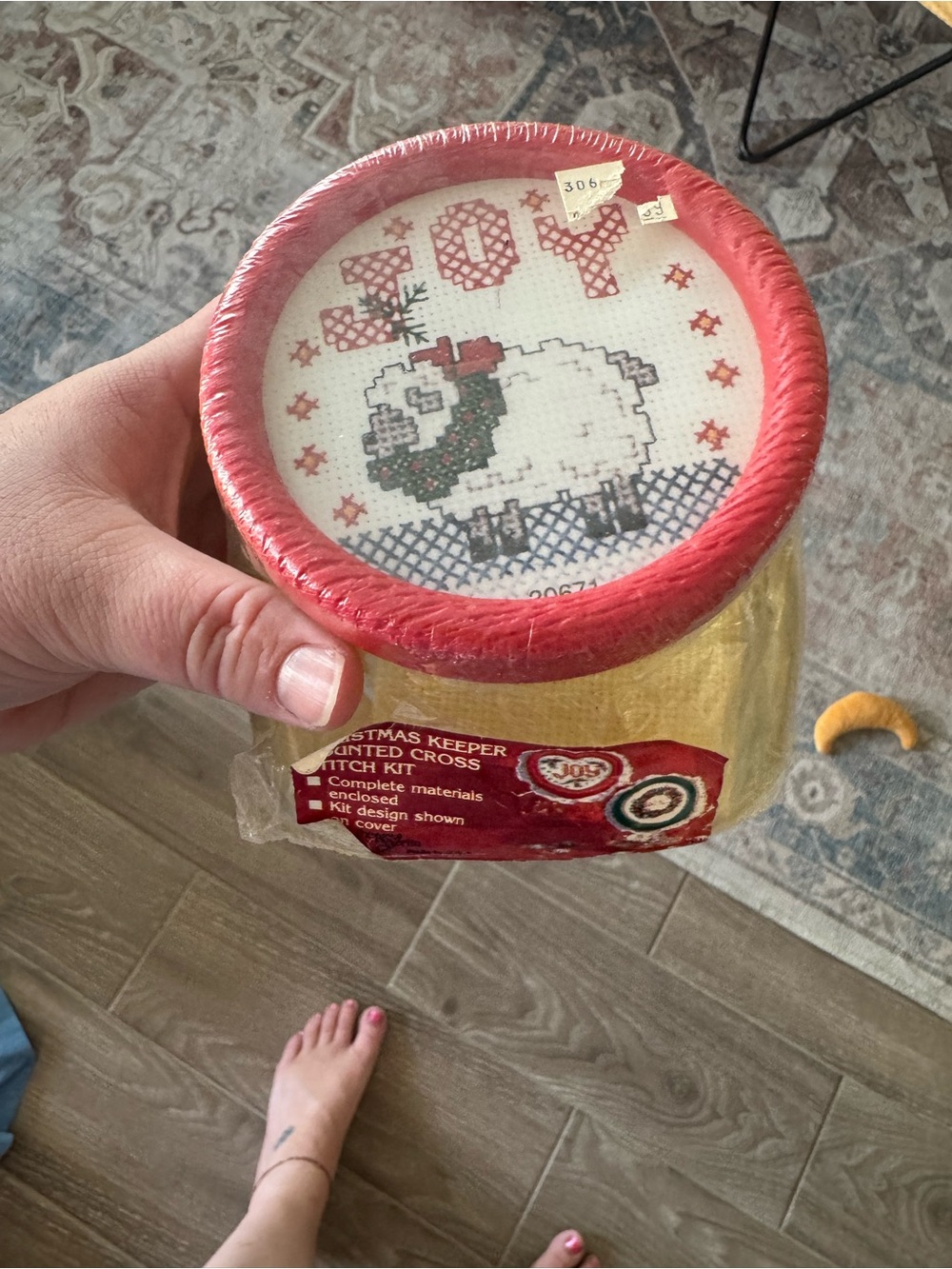 Vintage Holiday Cross Stitch Kit - Red & Gold Decorative Tin